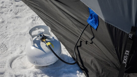 Abris de pêche blanche Vortex Pro Monster Lodge de Otter